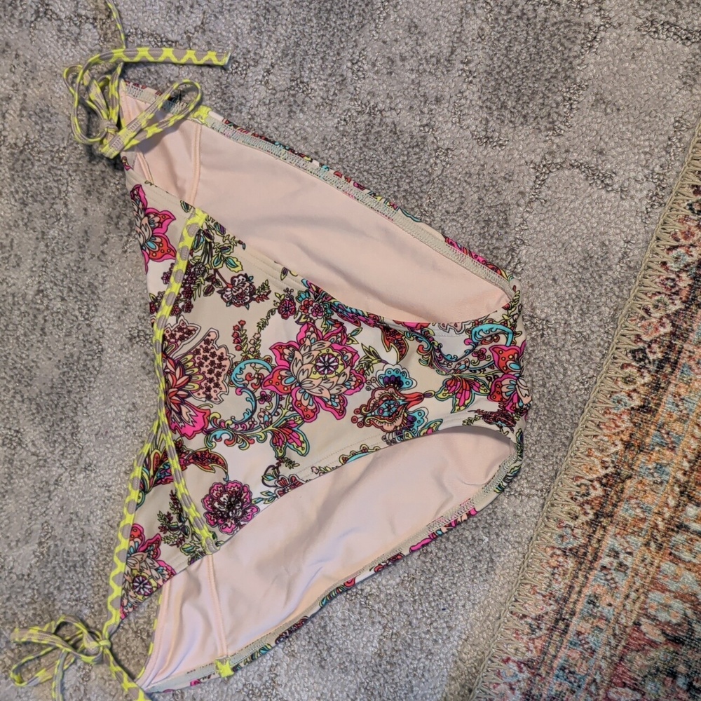 Victoria secret bikini bottoms